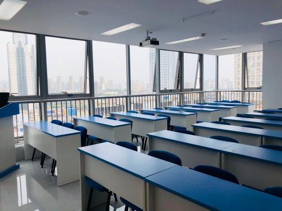 学会计，到臣信